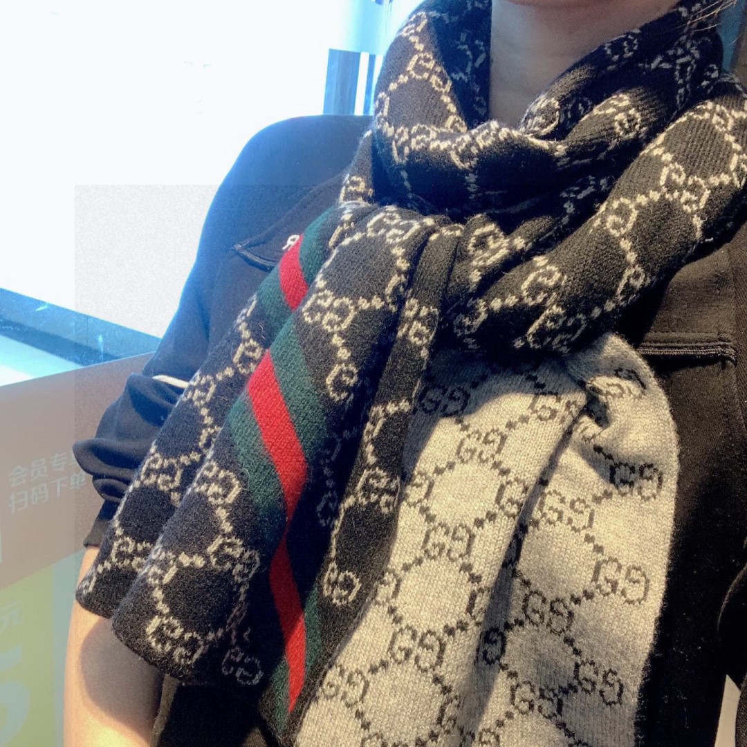 구찌 머플러 목도리