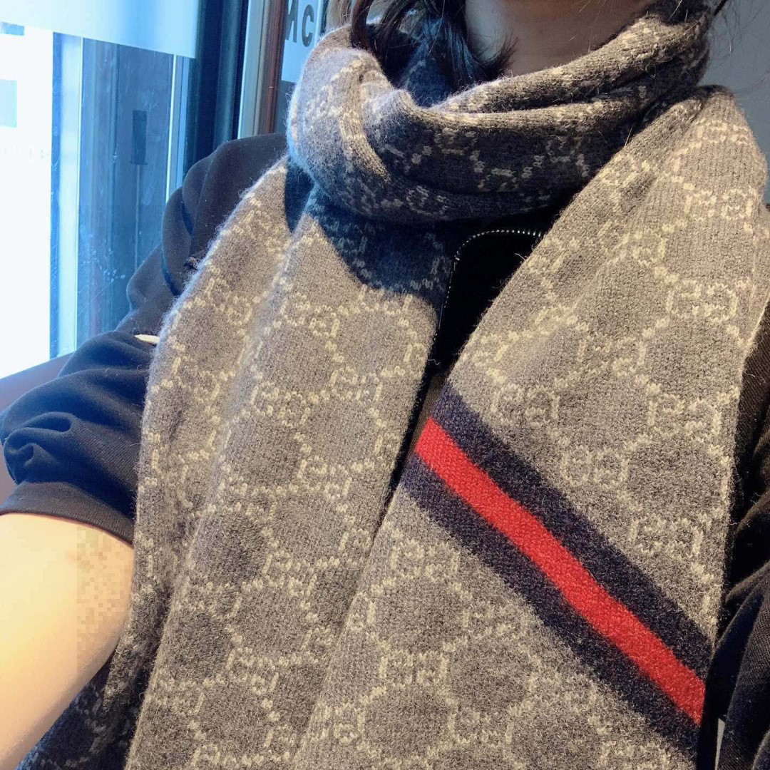 구찌 머플러 목도리