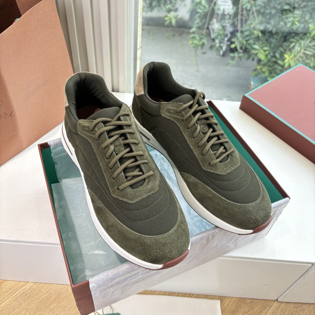 로로피아나 스니커즈 남녀공용