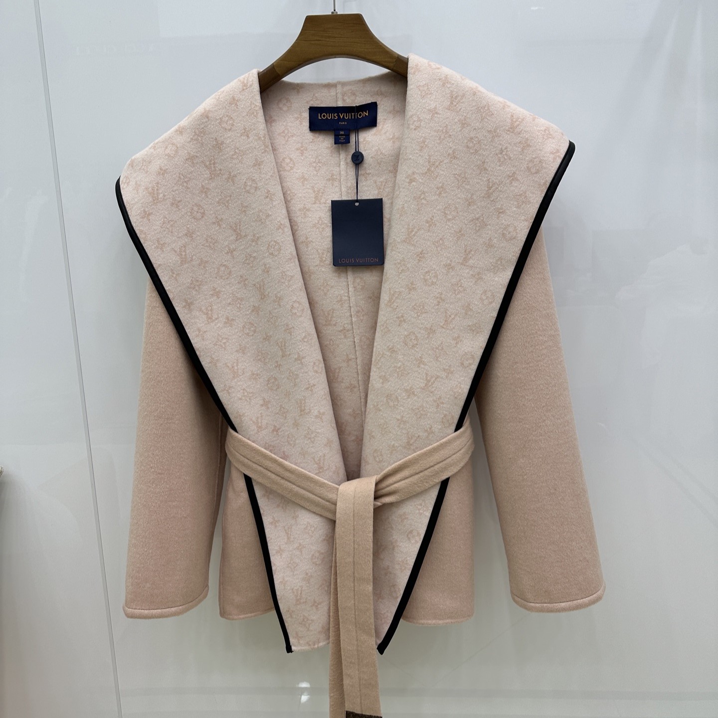 루이비통 코트 후디 드랩 롱 여성 (고급)