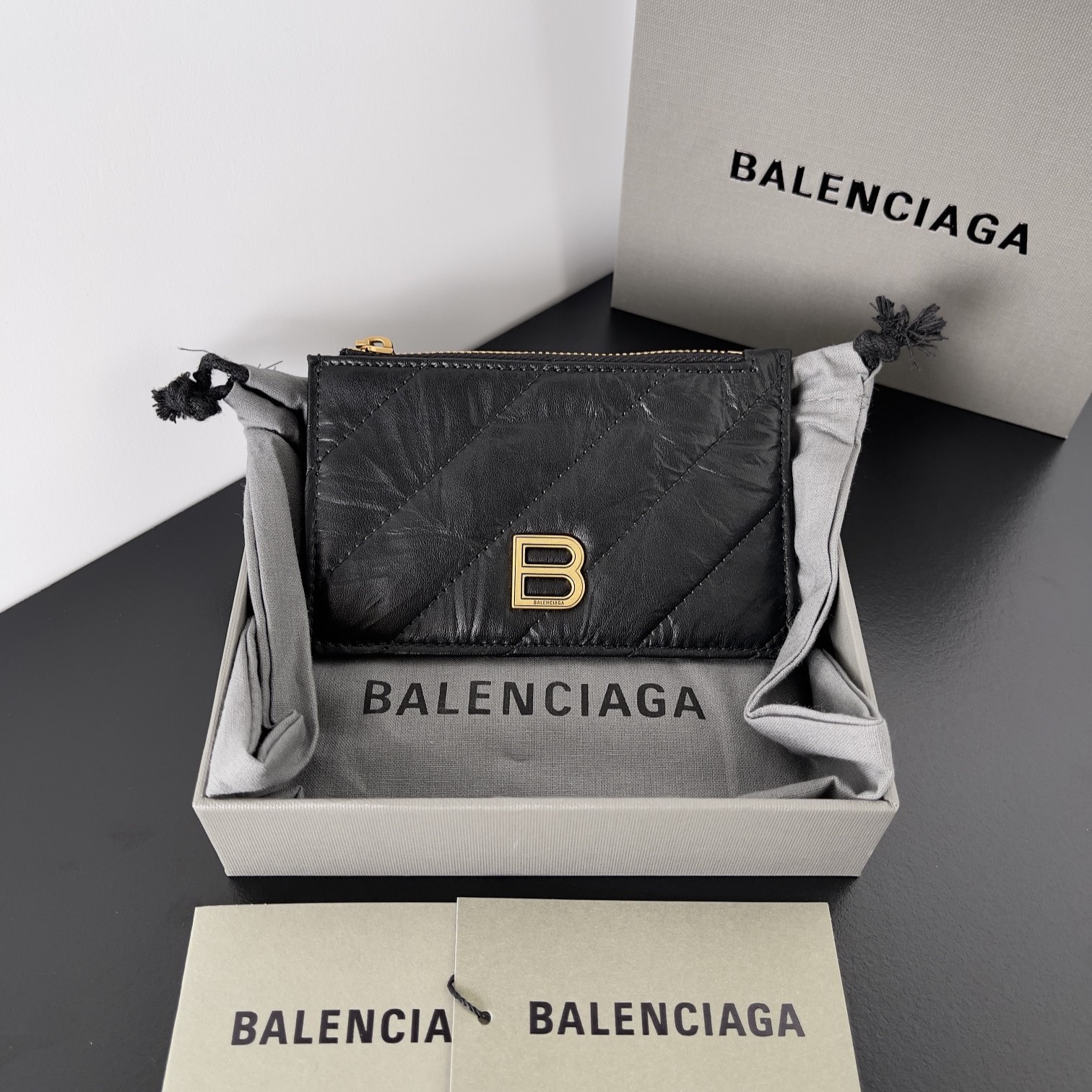 발렌시아가 크러쉬 롱 코인 앤 카드지갑