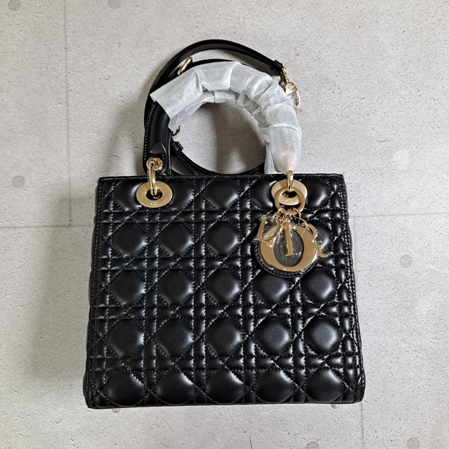 디올 레이디백 미듐