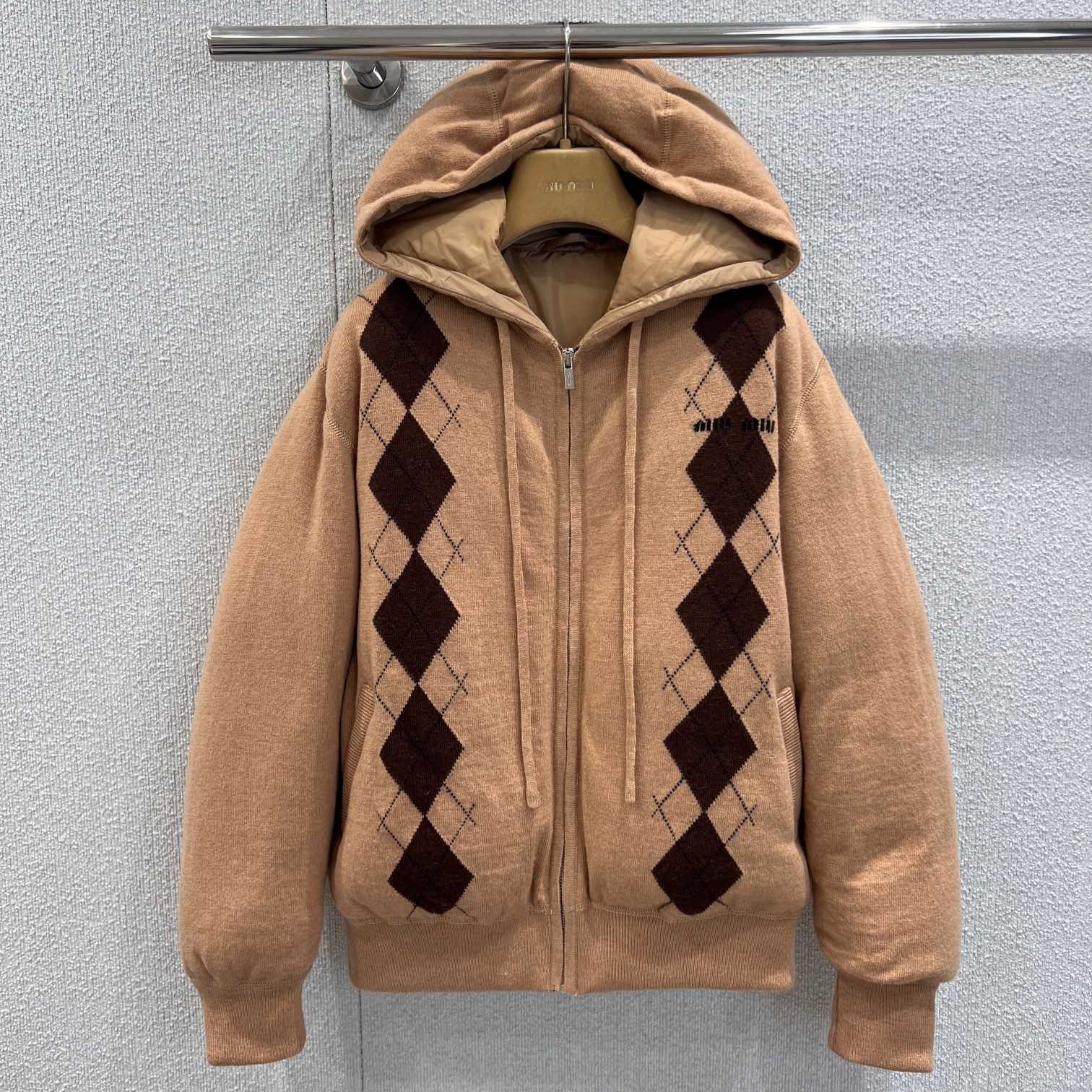 미우미우 여성 패딩