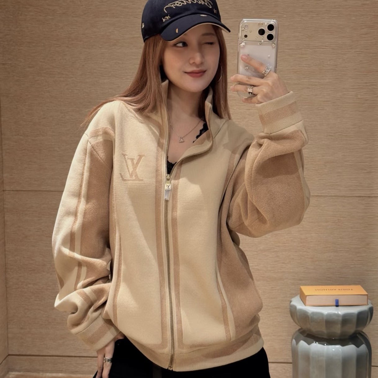 루이비통 긴팔 니트티 트랙 톱