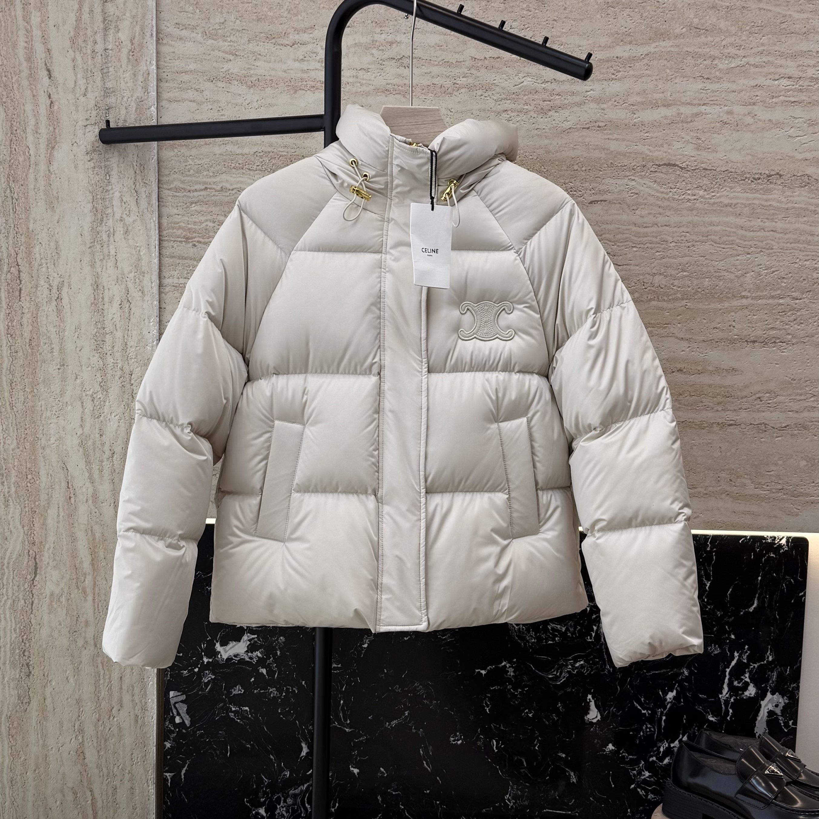 셀린느 여성 패딩