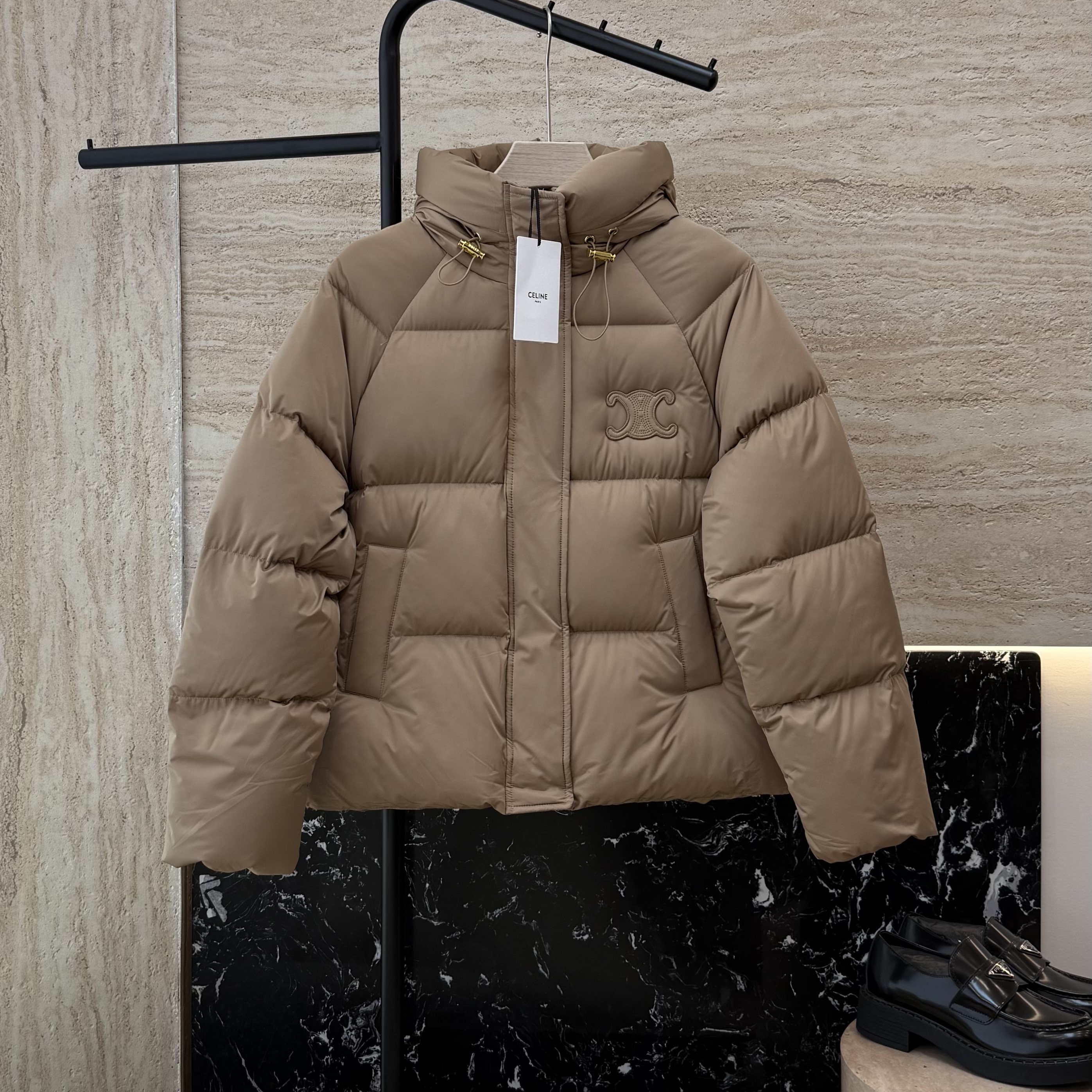 셀린느 여성 패딩