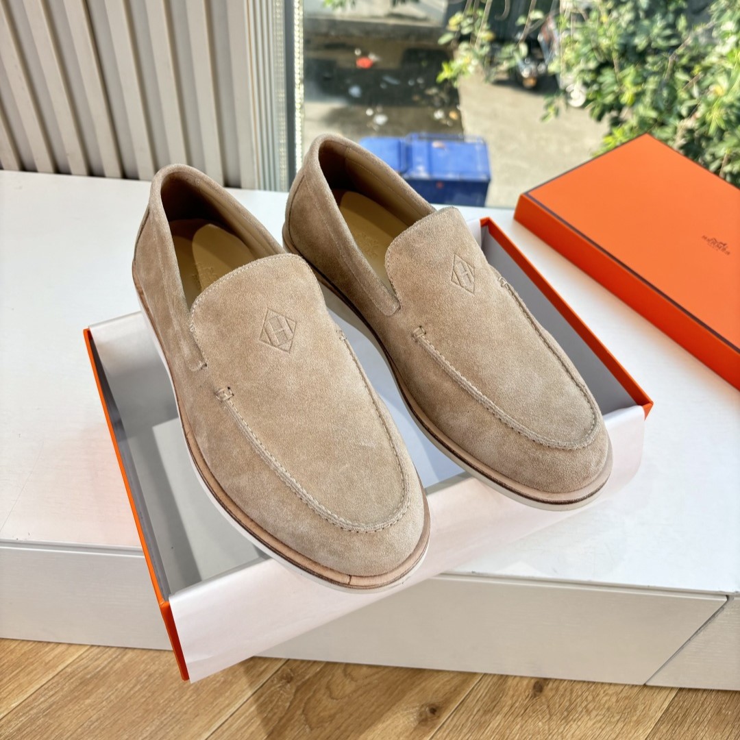 에르메스 로우 스웨이드 로퍼 남녀공용