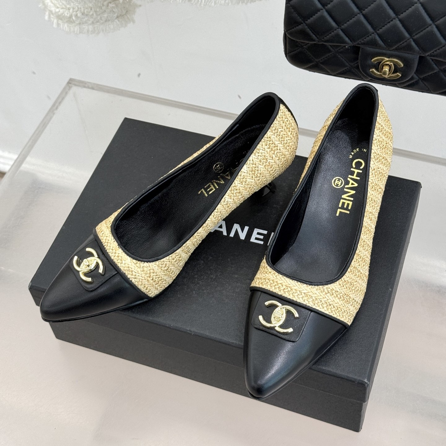 샤넬 미들힐 펌프스