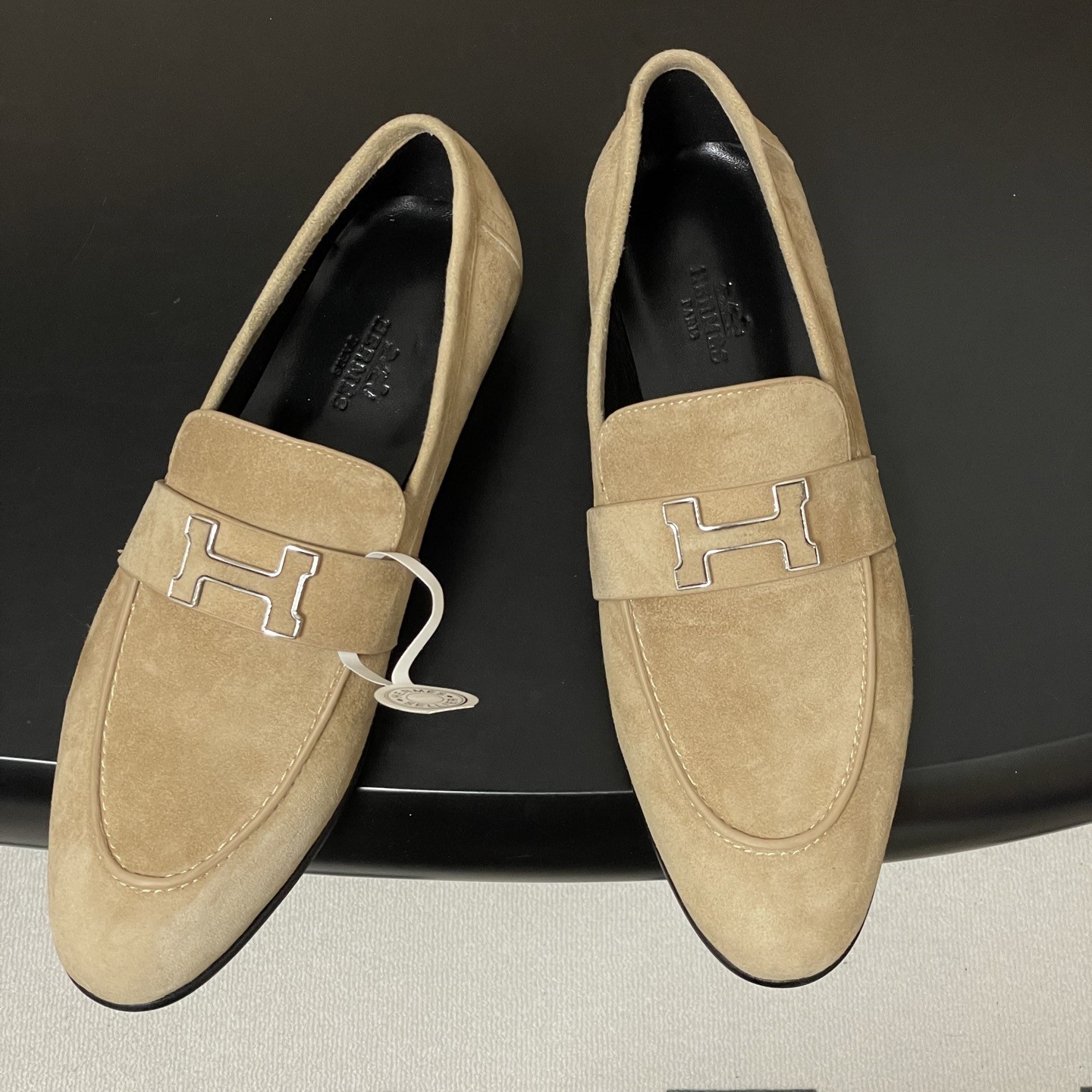 에르메스 여성 파리 로퍼