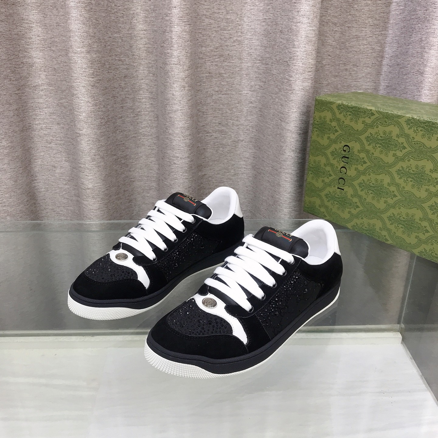 구찌 스크리너 스니커즈 남녀공용
