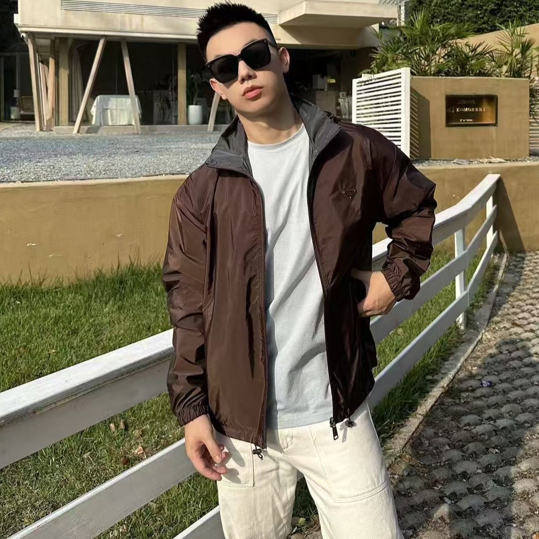 프라다 양면 바람막이 남성 자켓