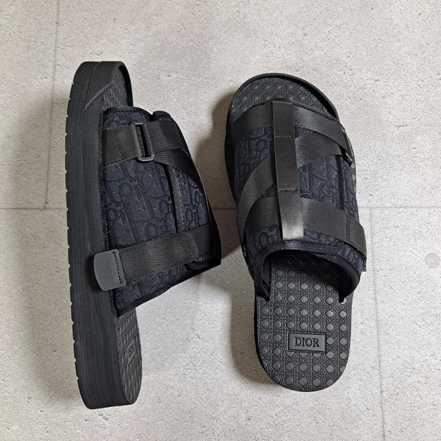 디올 오블리크 알파 슬리퍼