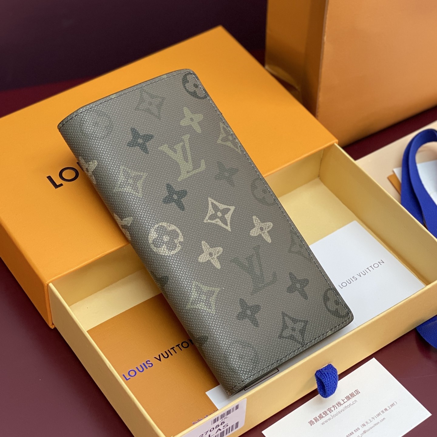 루이비통 브라짜 윌릿 장지갑 M27055