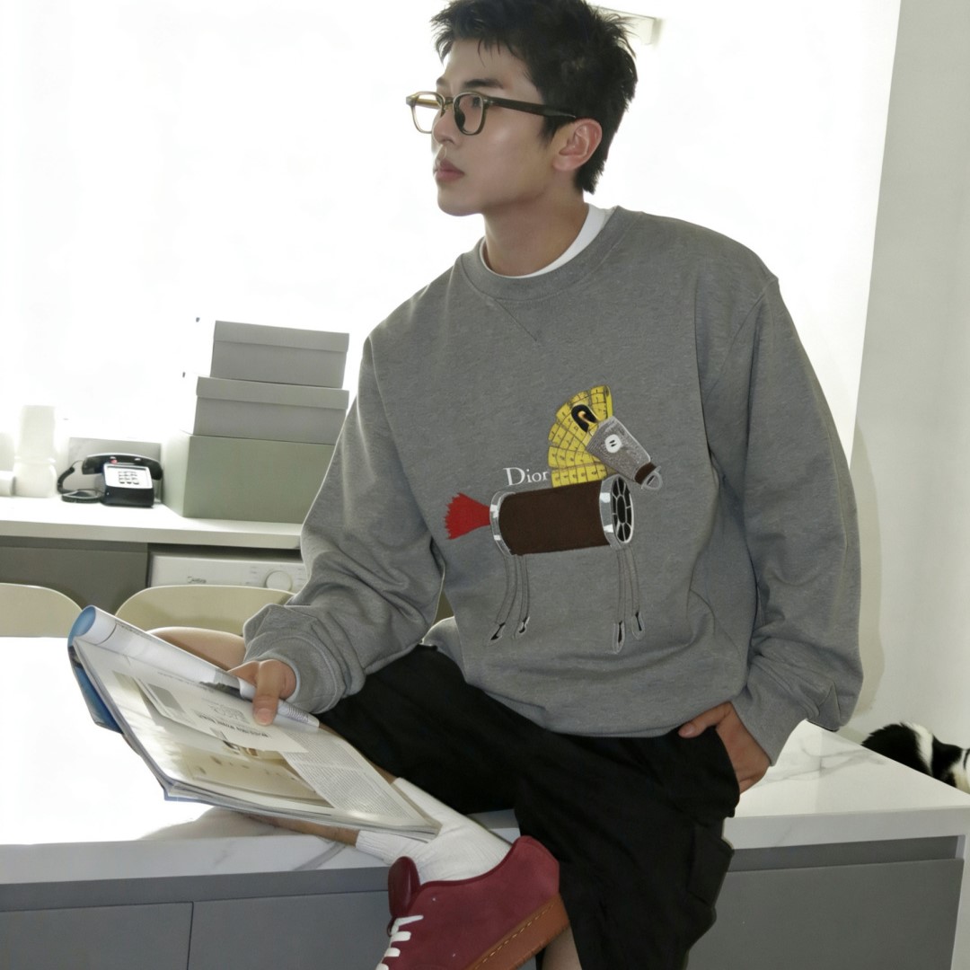 디올 긴팔 티셔츠 남녀공용