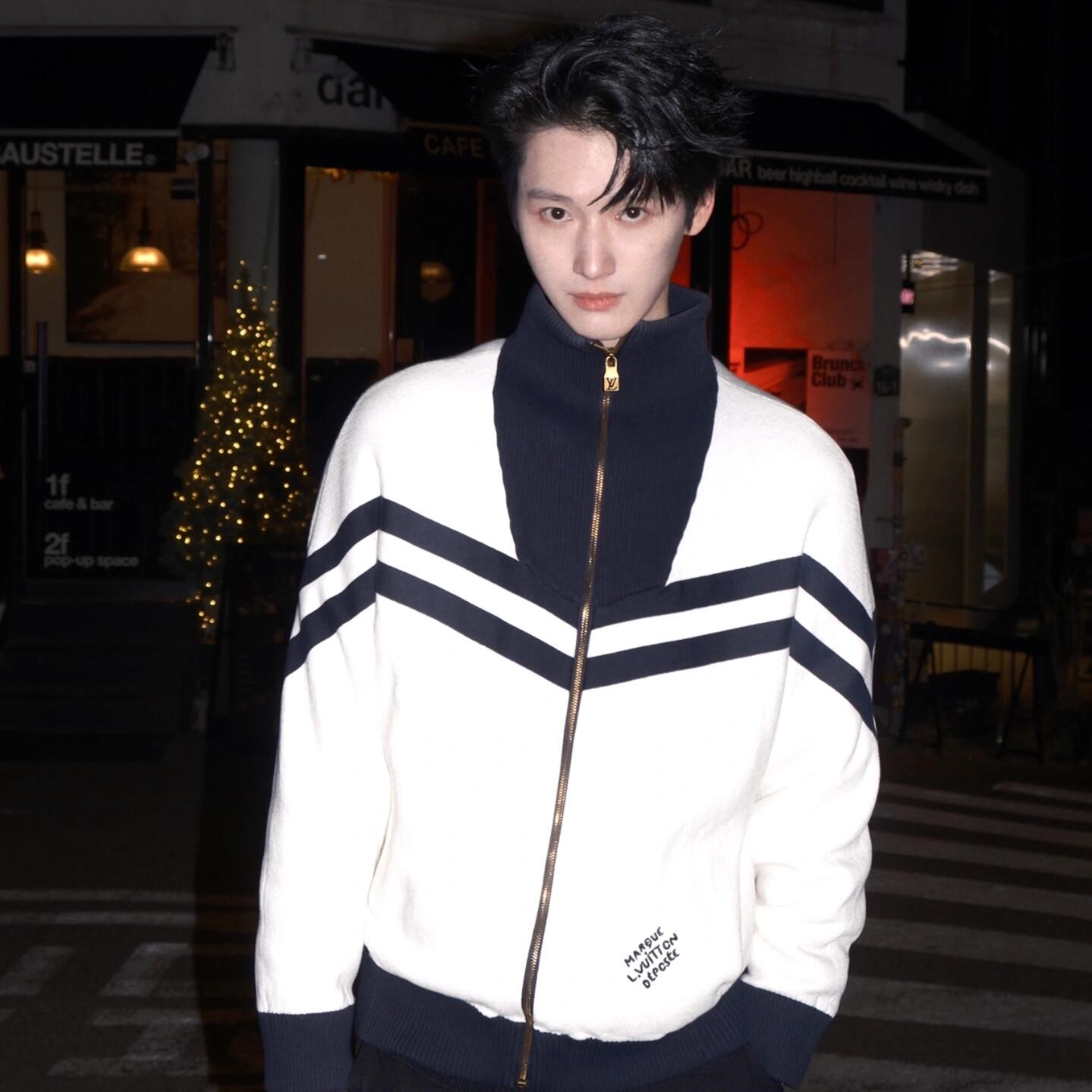 루이비통 양면 니트 자켓