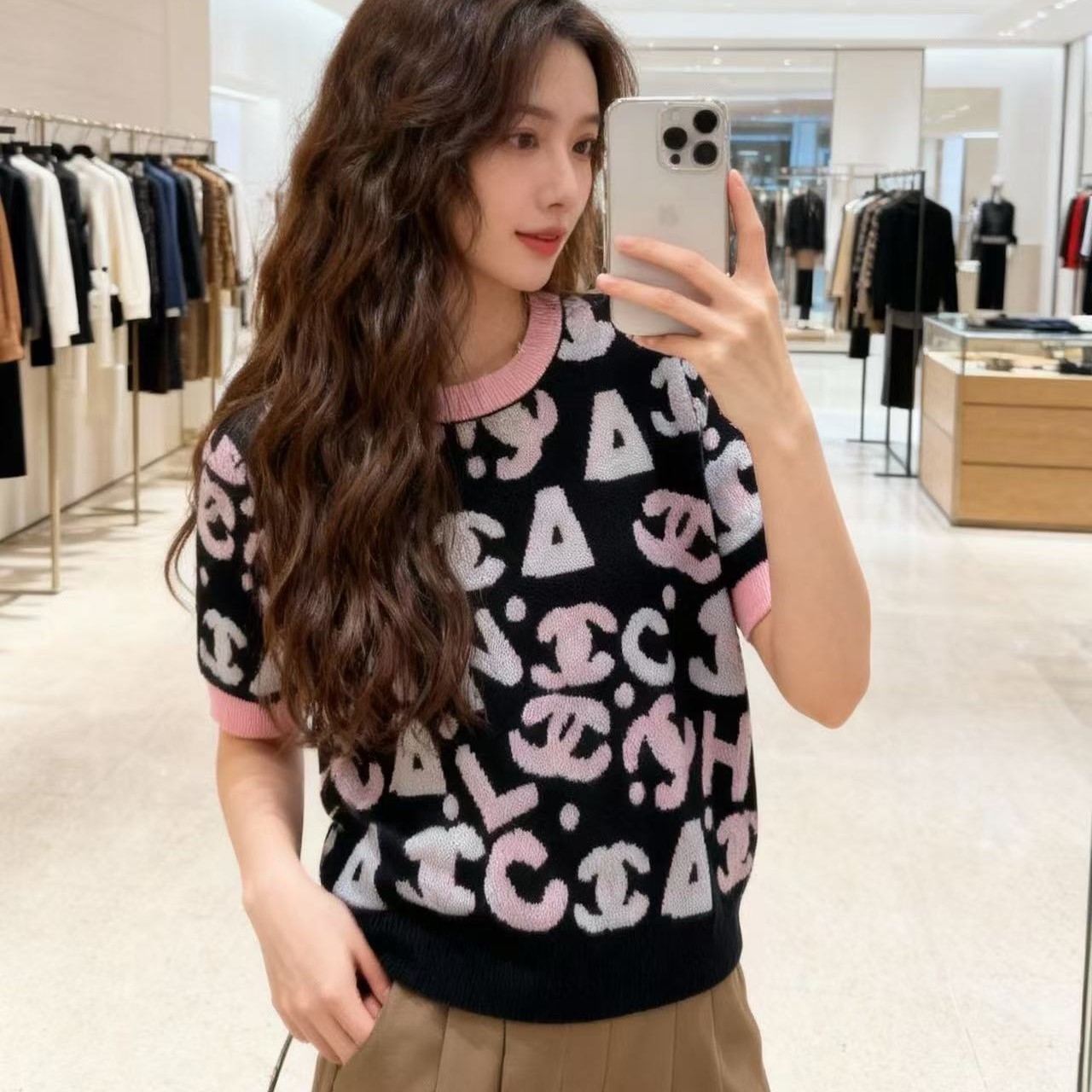 샤넬 여성 반팔티