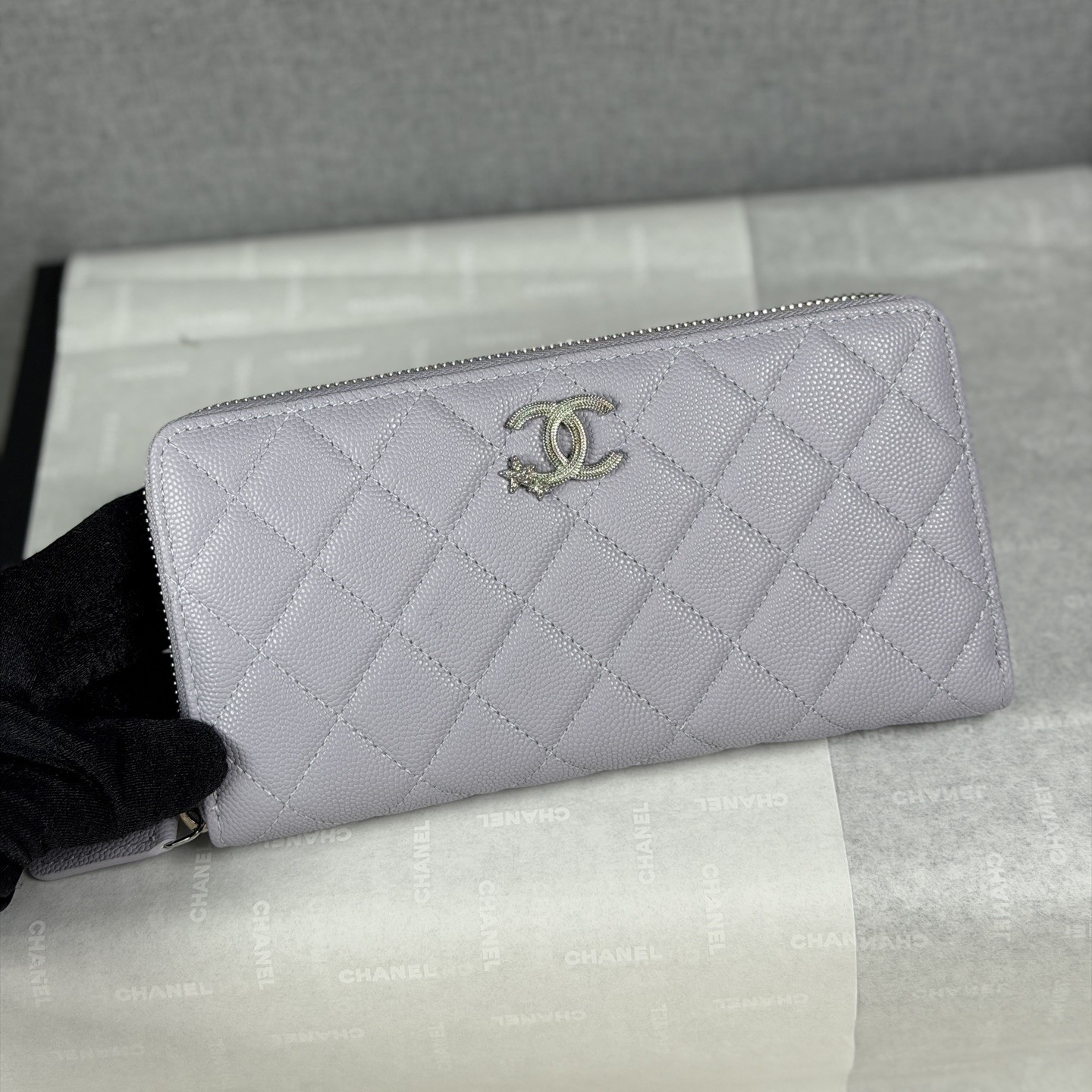 샤넬 스타로고 캐비어 지퍼돌이 장지갑