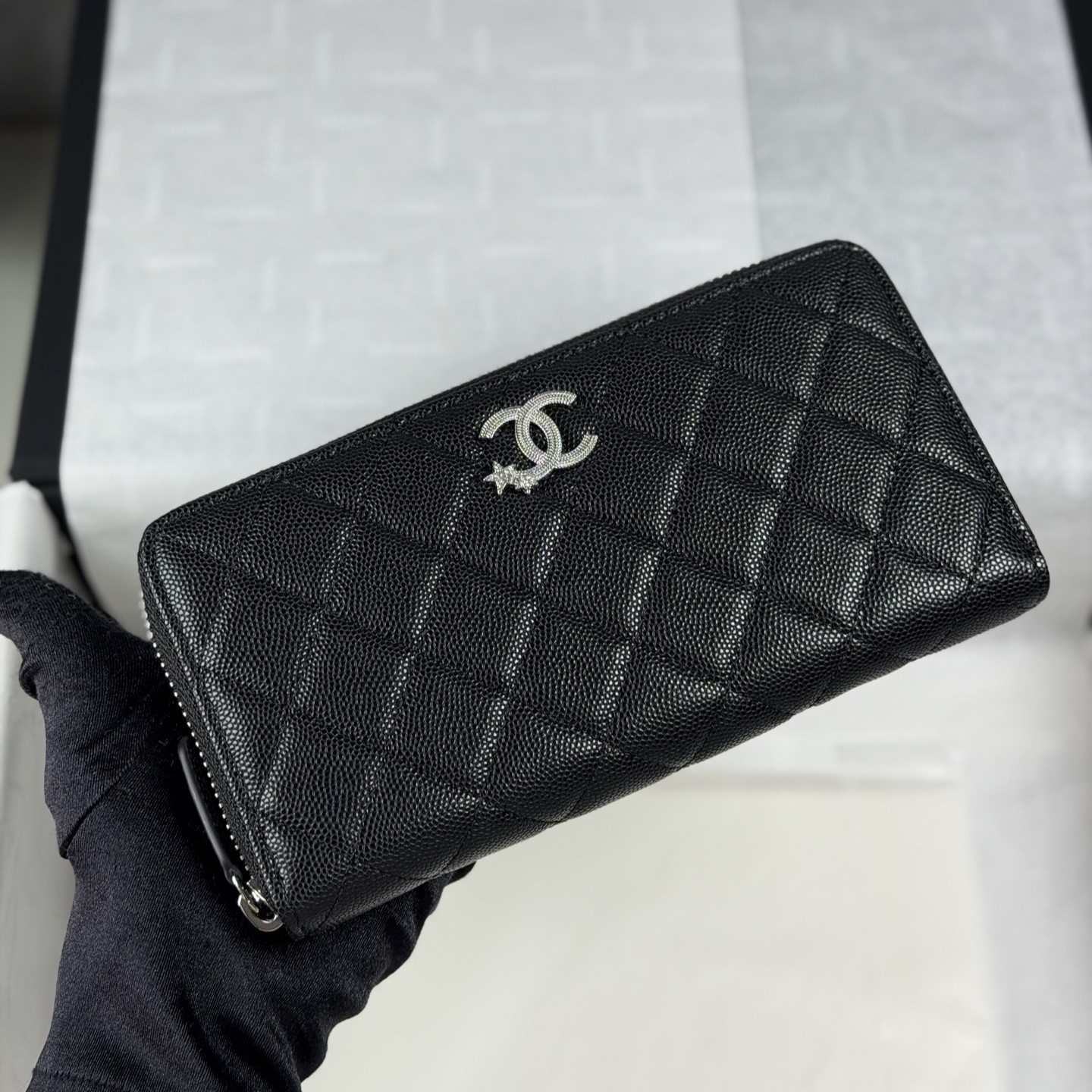 샤넬 스타로고 캐비어 지퍼돌이 장지갑