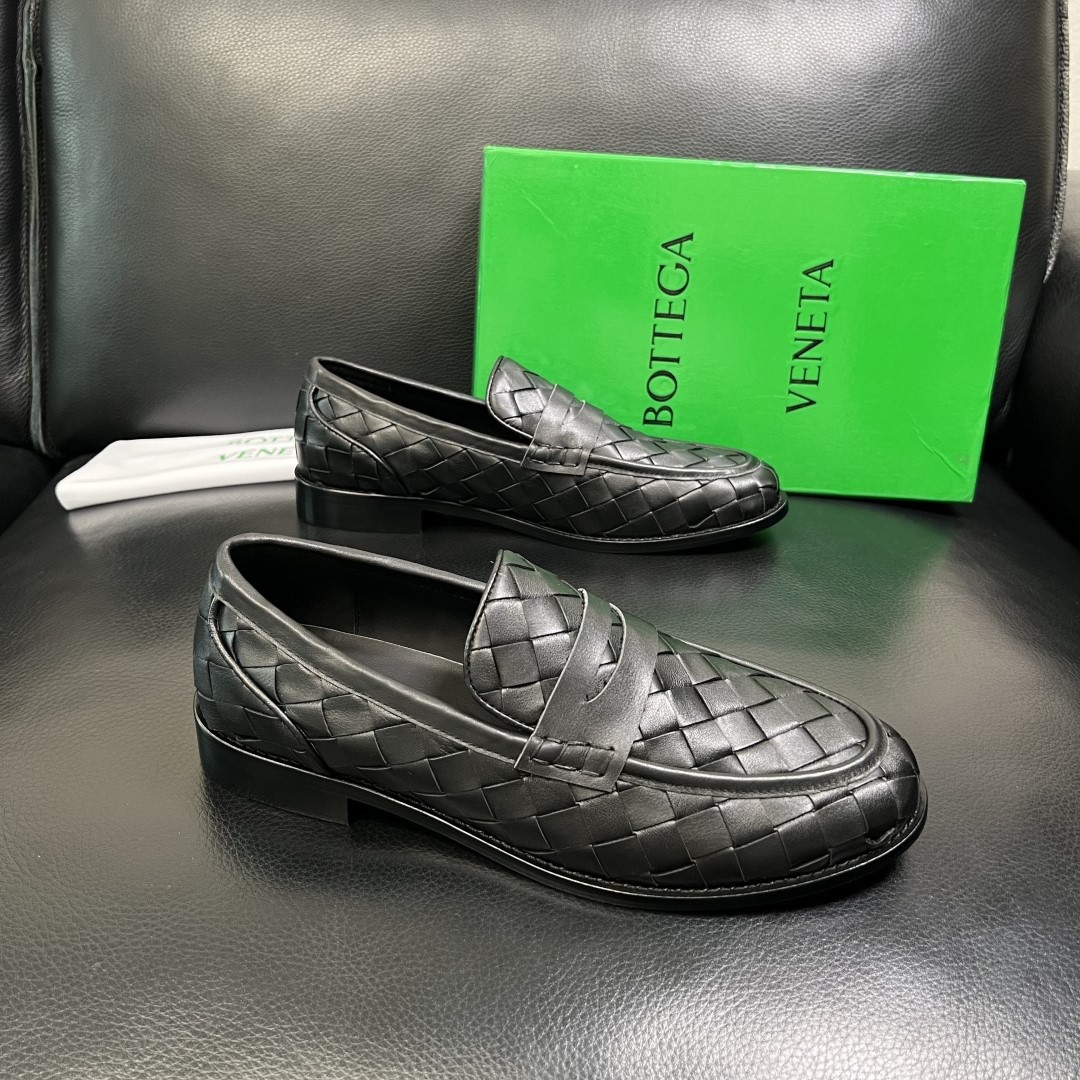 보테가베네타 남성 로퍼