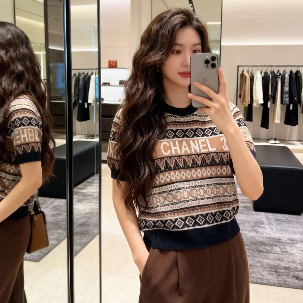 샤넬 니트 반팔티