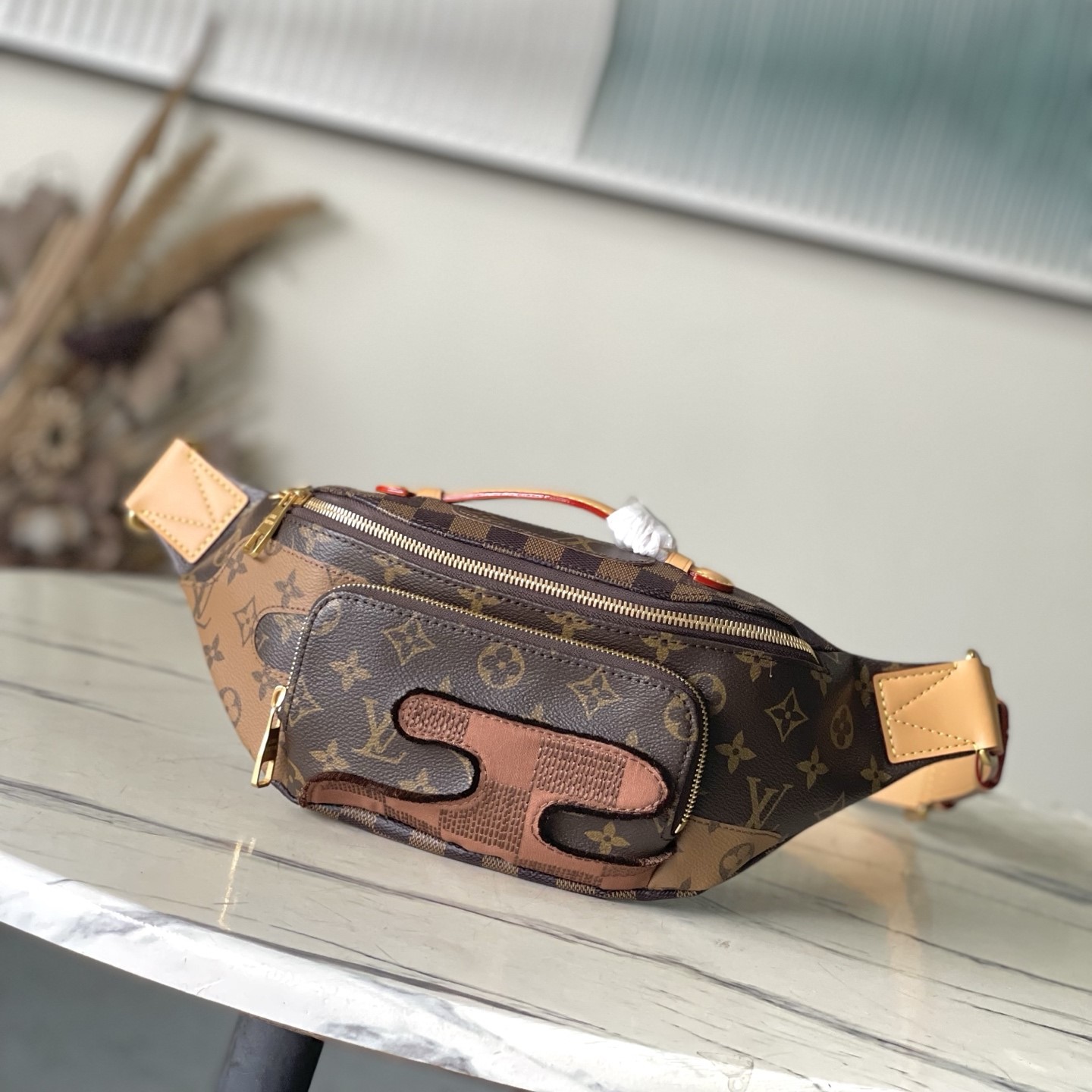 루이비통 러시 범백 크로스백 M15271