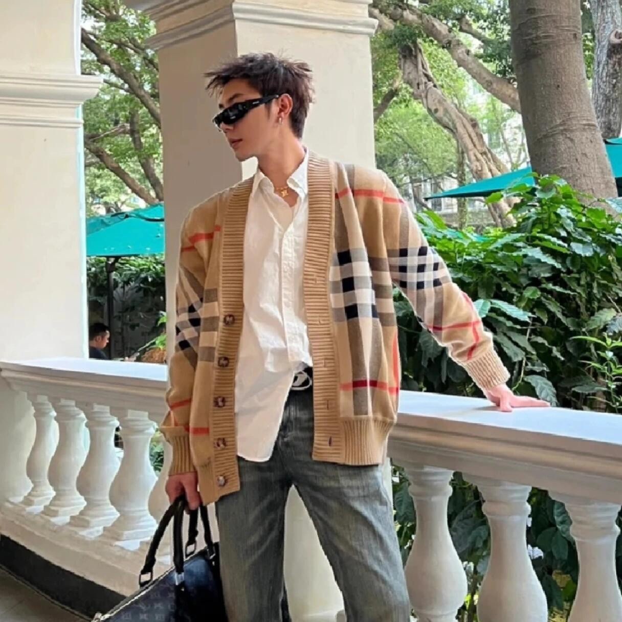 버버리 가디건 남녀공용