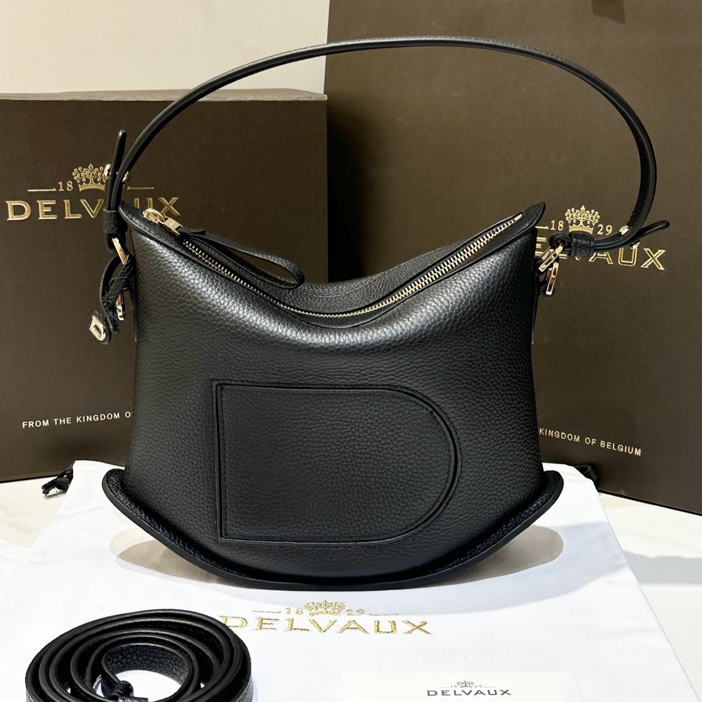 델보 핀 스윙 숄더백