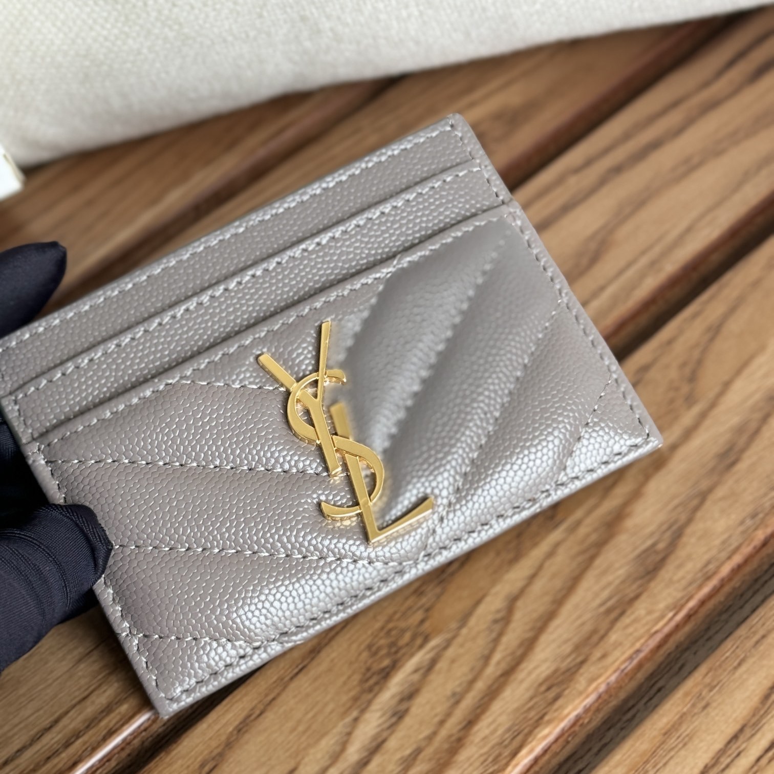 입생로랑 모노그램 카드지갑 홀더 423291