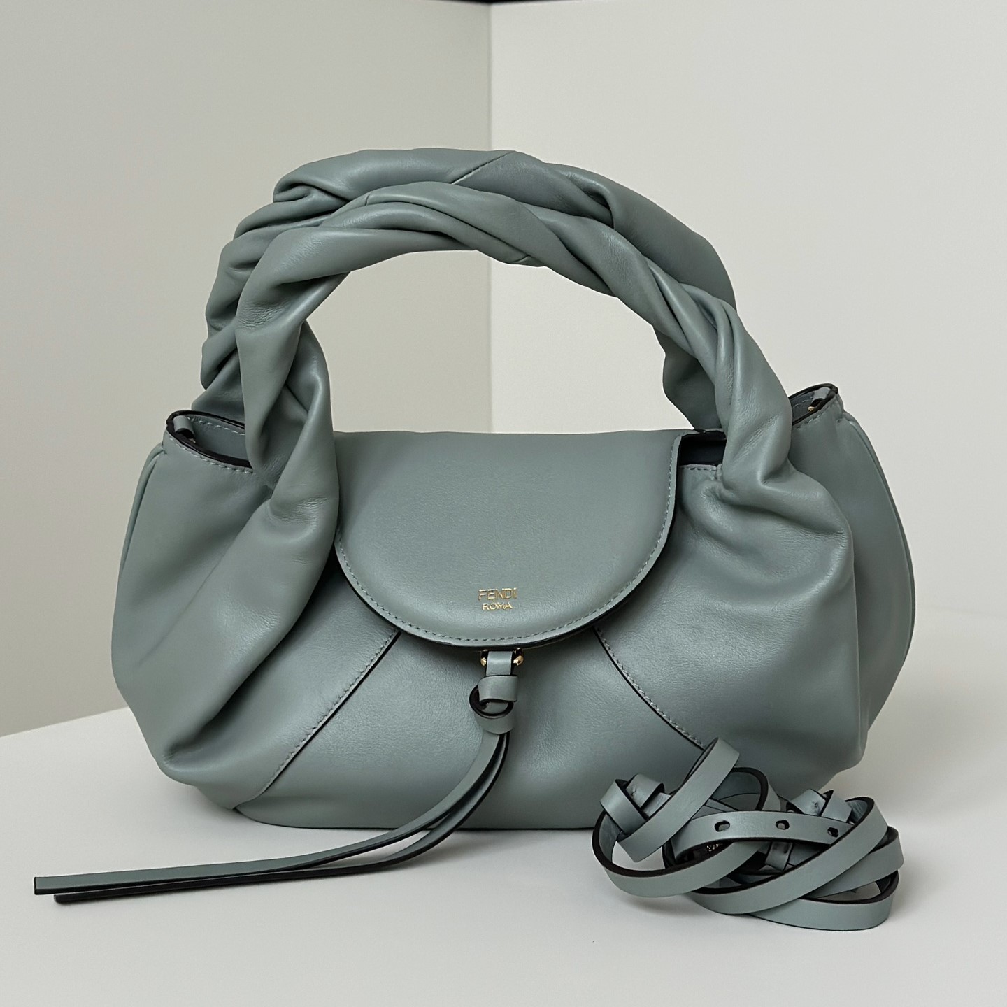 펜디 스파이백 스몰 숄더백