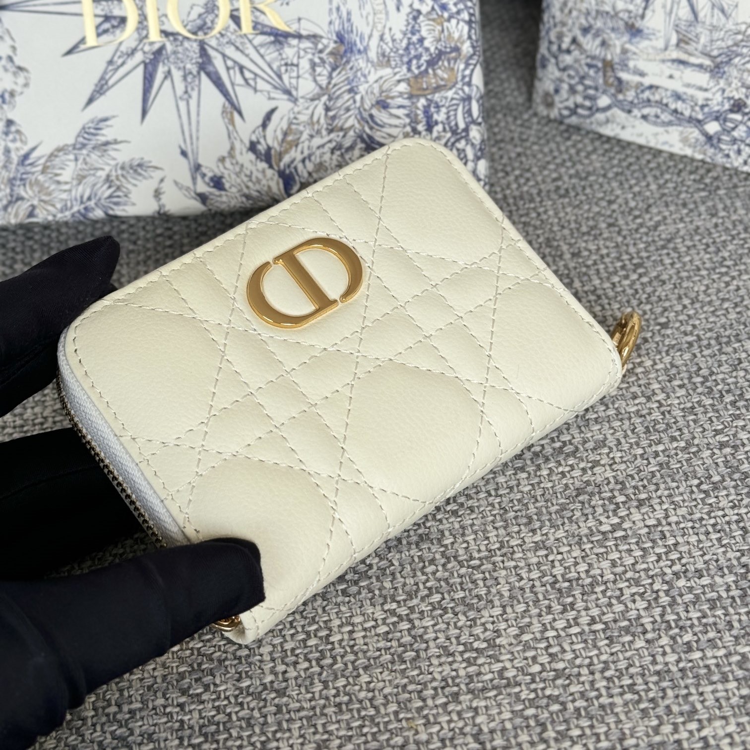 디올 카로 컴팩트 지퍼 카드 지갑 S5034 2가지 색상