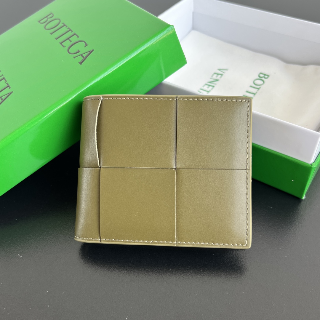 보테가베네타 인트레치아토 반지갑 649605