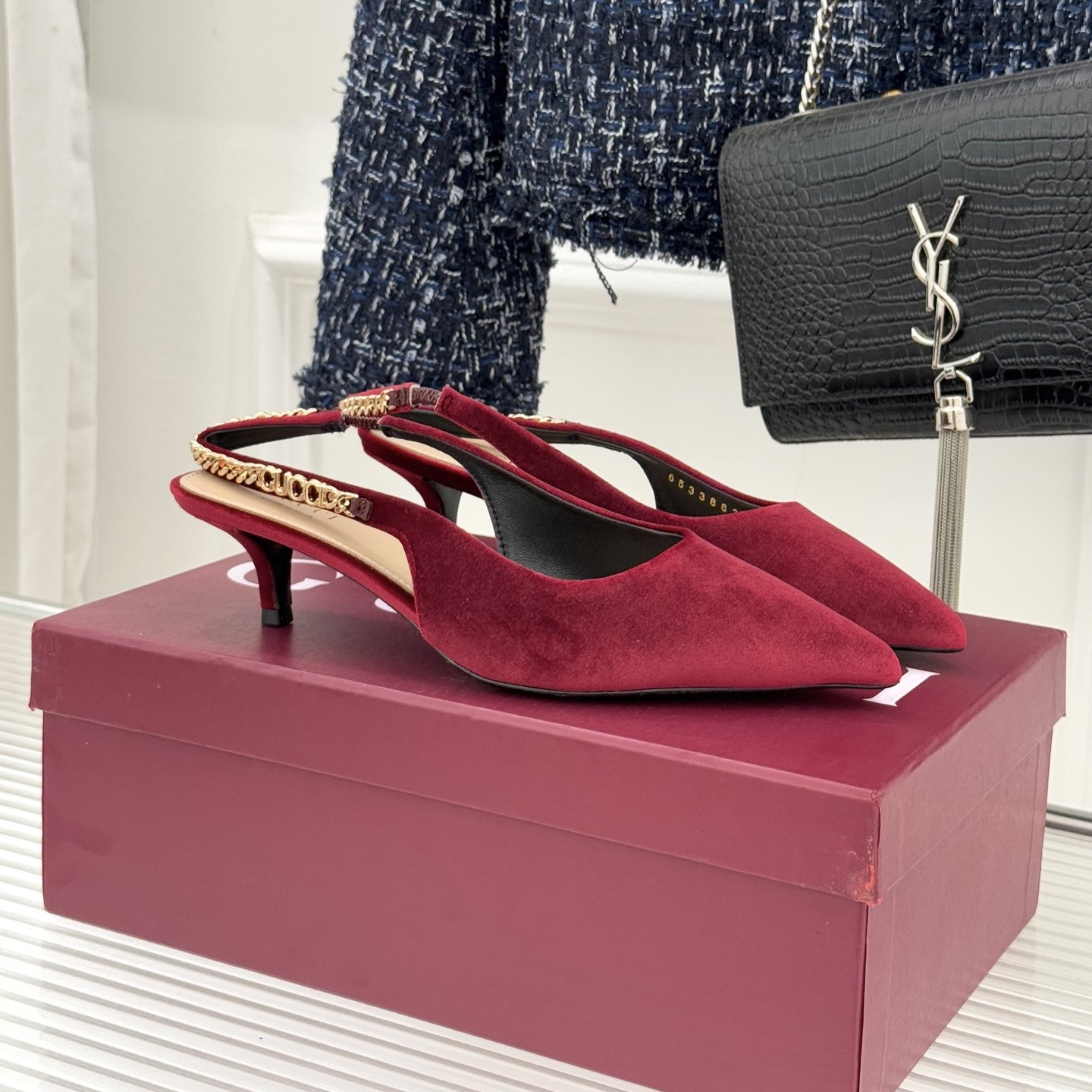 구찌 스웨이드 슬링백 미들힐 / 하이힐 2가지 굽