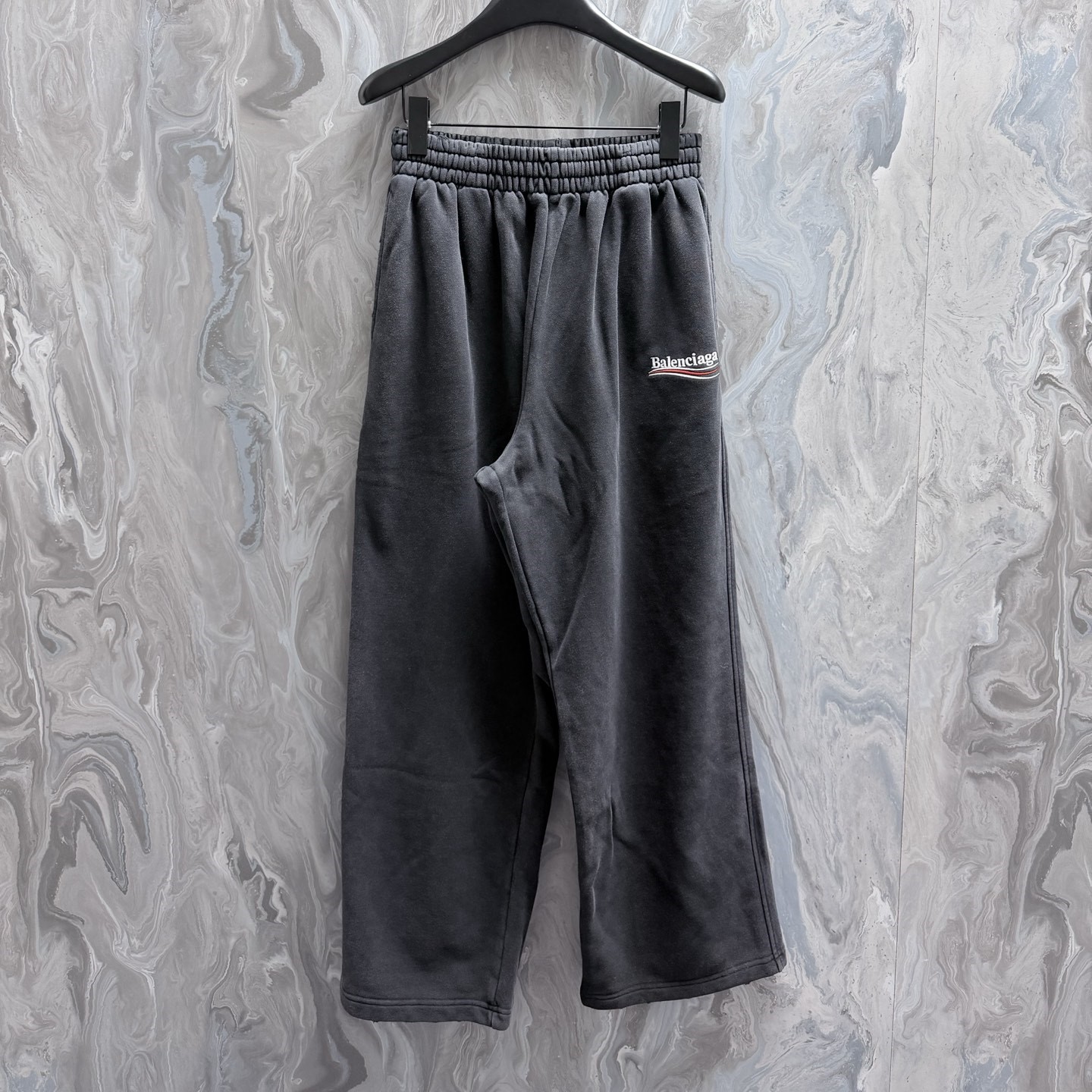 발렌시아가 트레이닝 팬츠 남녀공용 2가지 색상