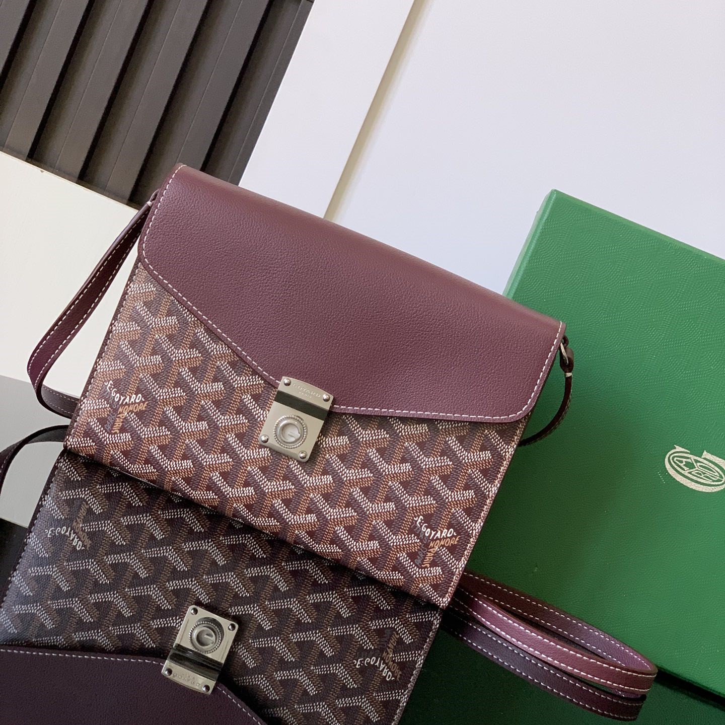 고야드 시프르 파우치 지갑 크로스백