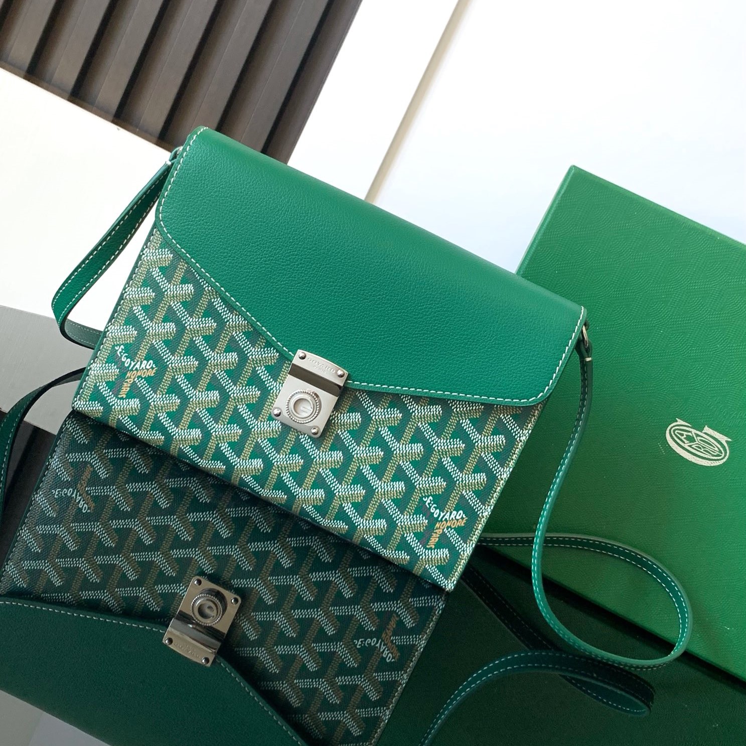 고야드 시프르 파우치 지갑 크로스백