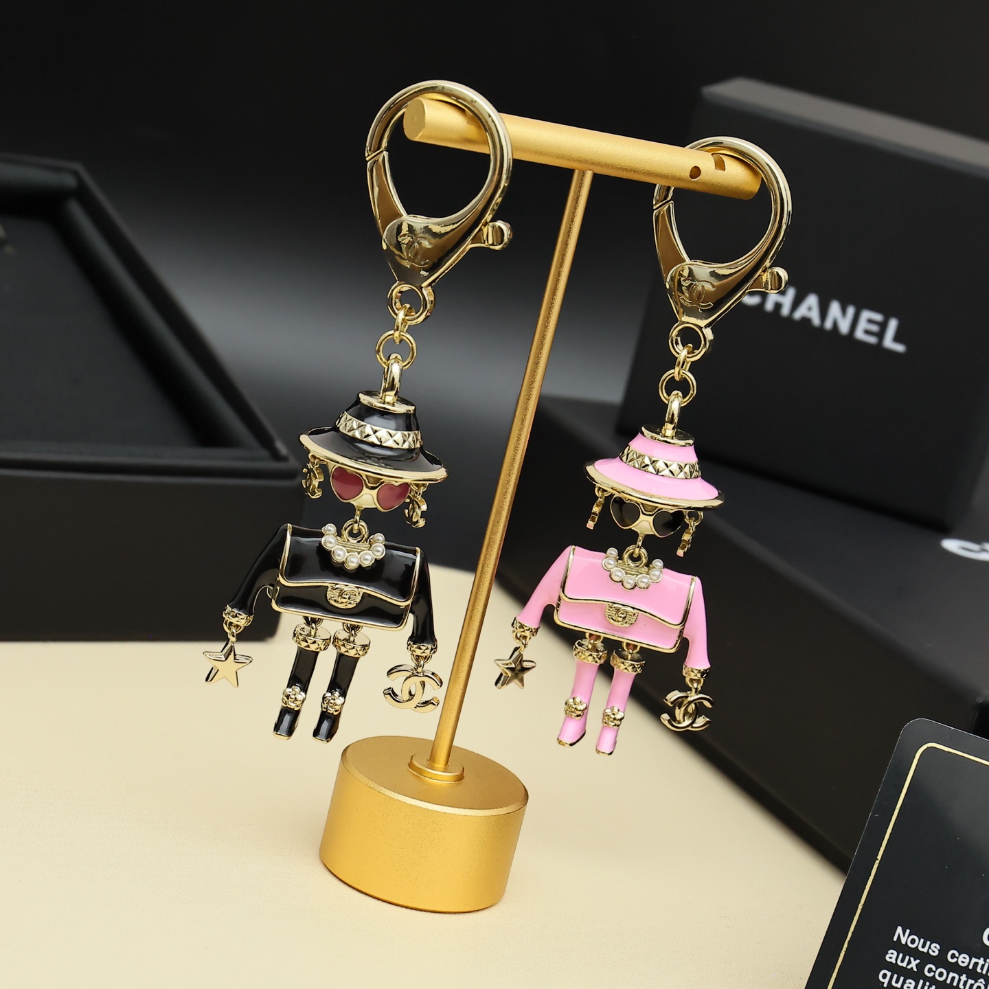 샤넬 키링 2가지 색상