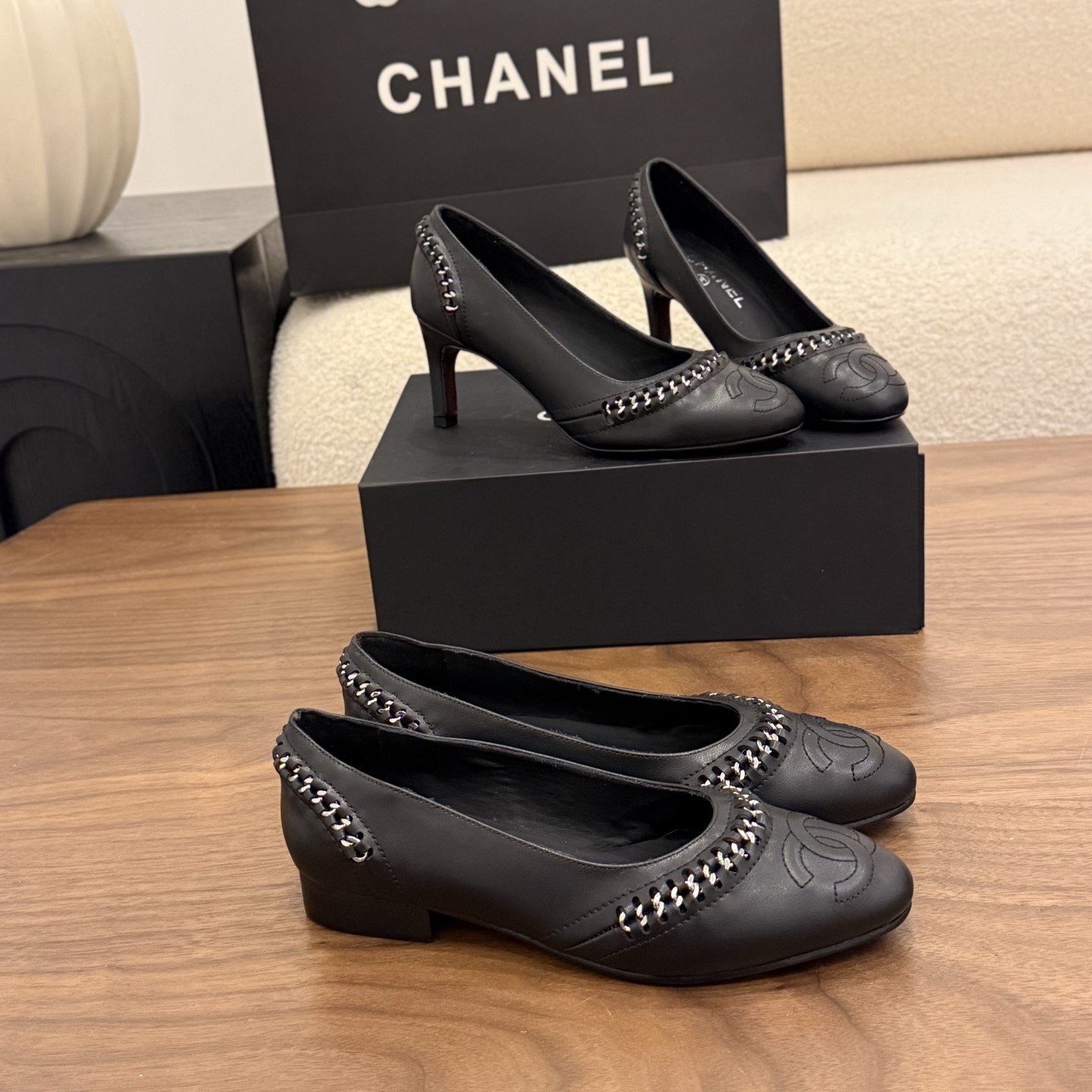 샤넬 플랫슈즈 펌프스 2가지 디자인