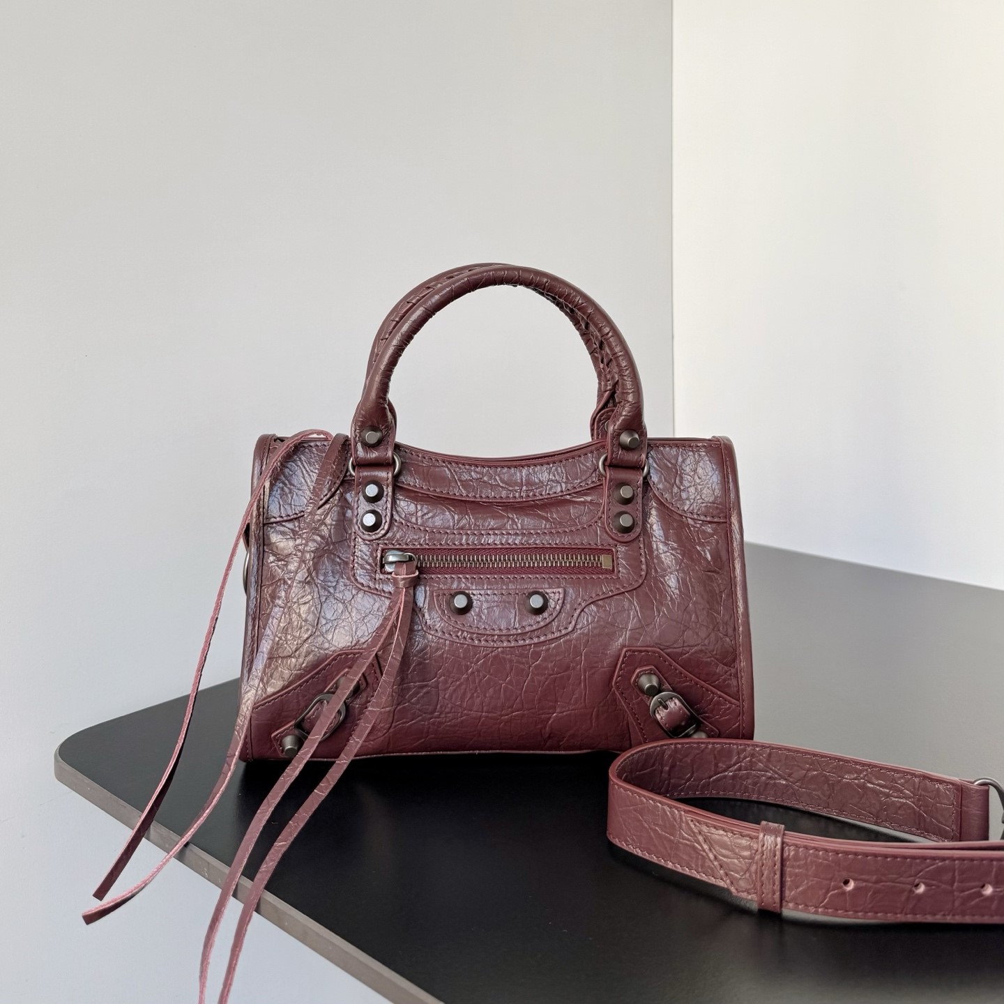 발렌시아가 르 시티백 화이트 미니 / 스몰 / 미듐