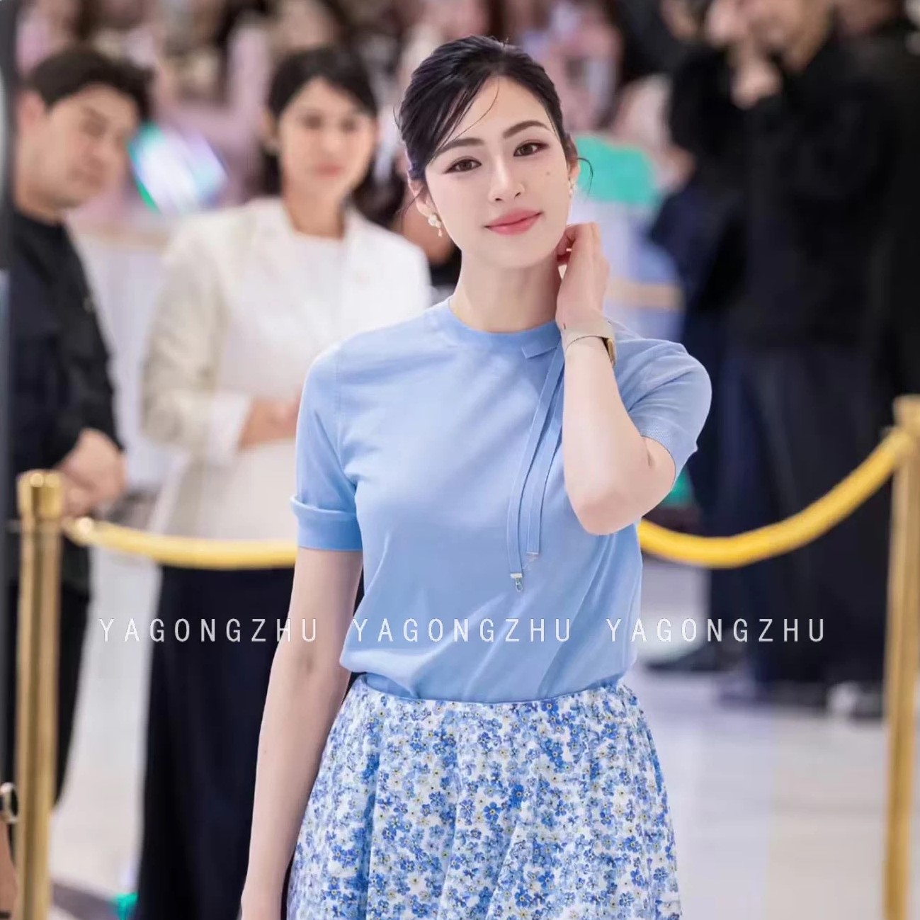 디올 여성 니트 반팔티