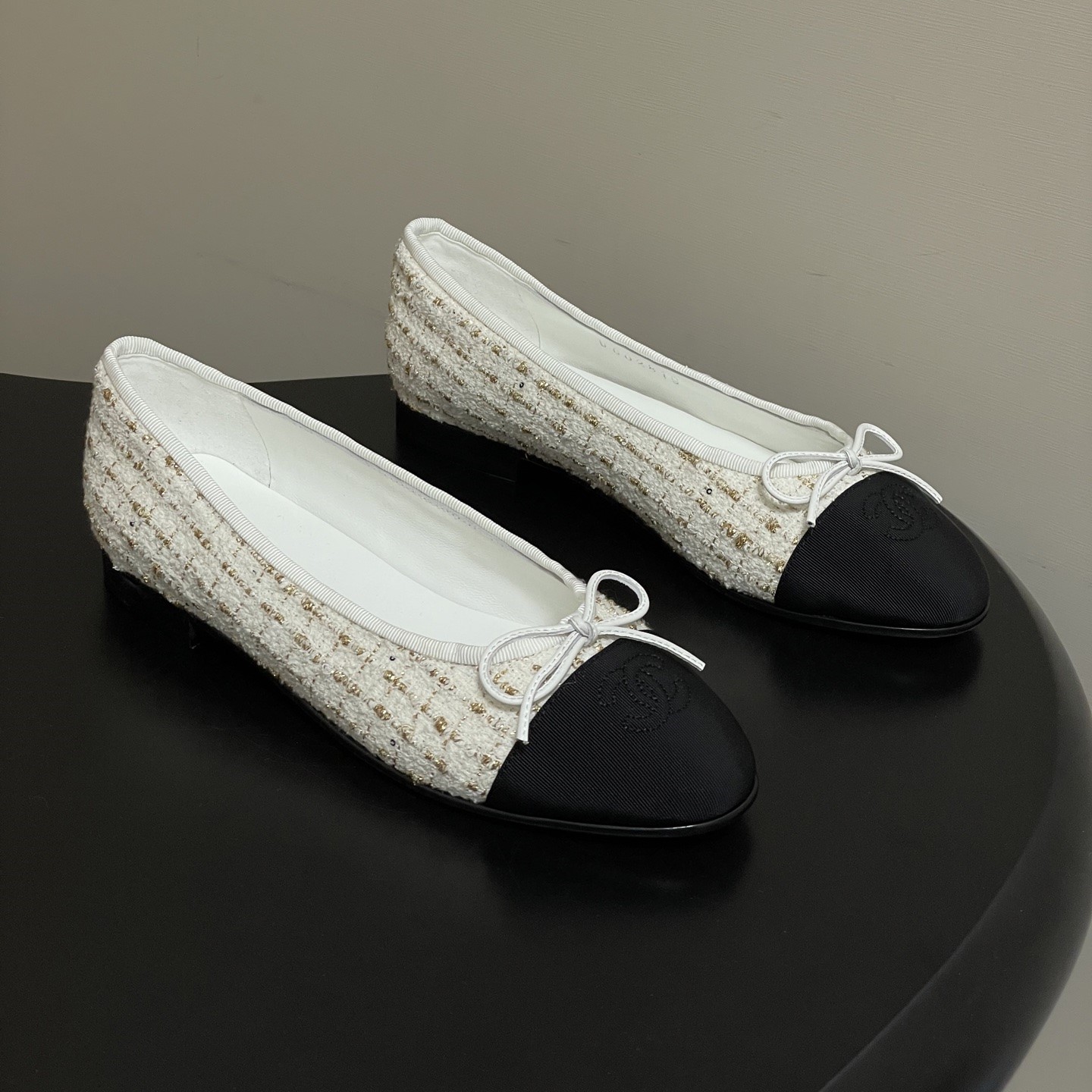 샤넬 발레리나 플랫슈즈