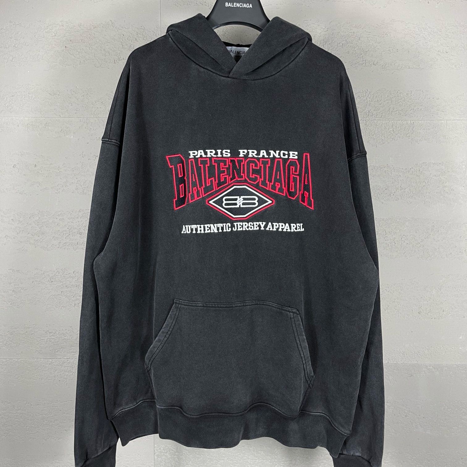 발렌시아가 후드 티셔츠 남녀공용