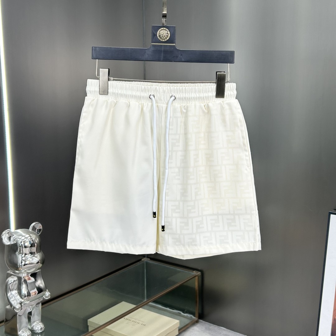펜디 남성 반바지 2가지 색상  화이트 / 블루