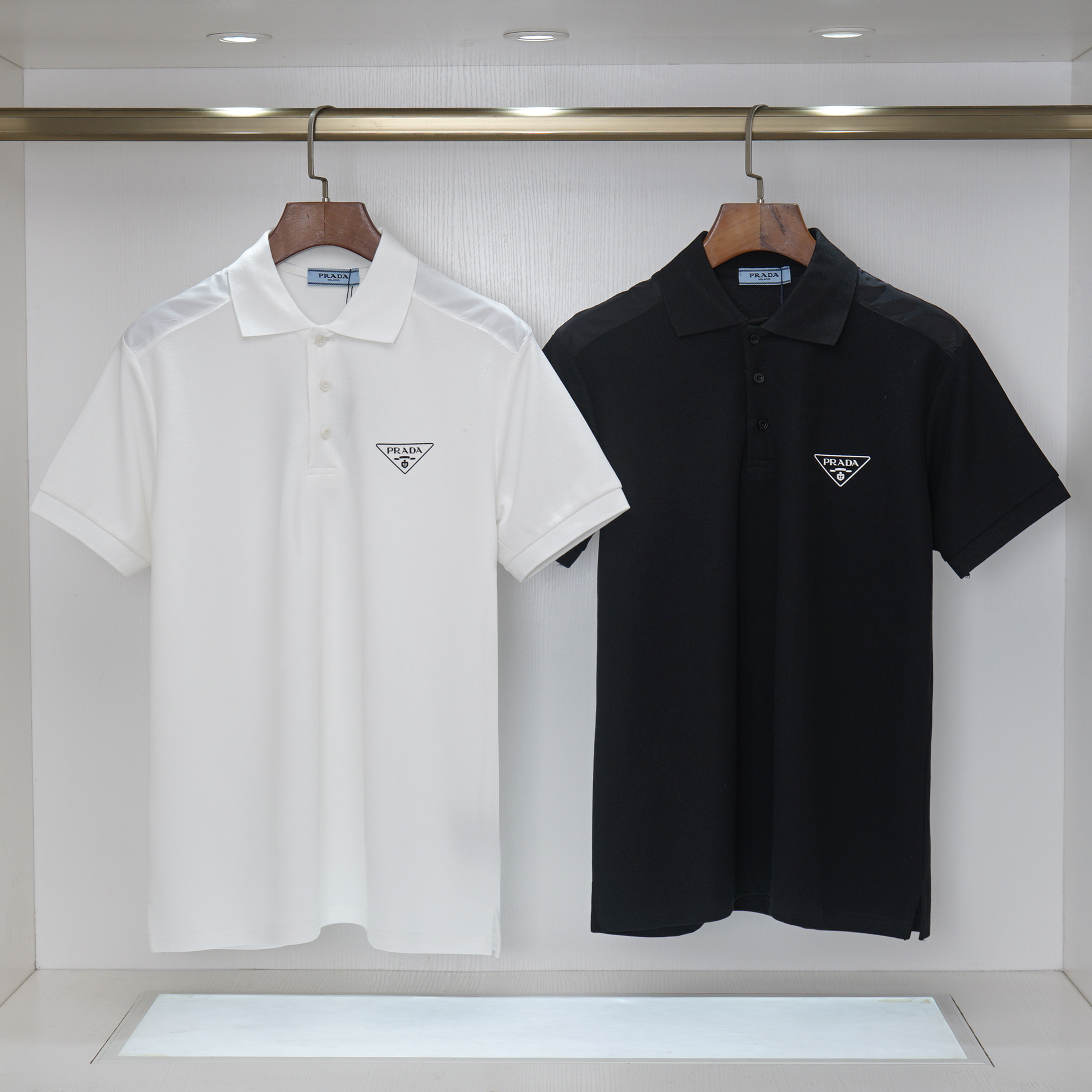 프라다 남성 폴로 반팔 티셔츠 2가지 색상
