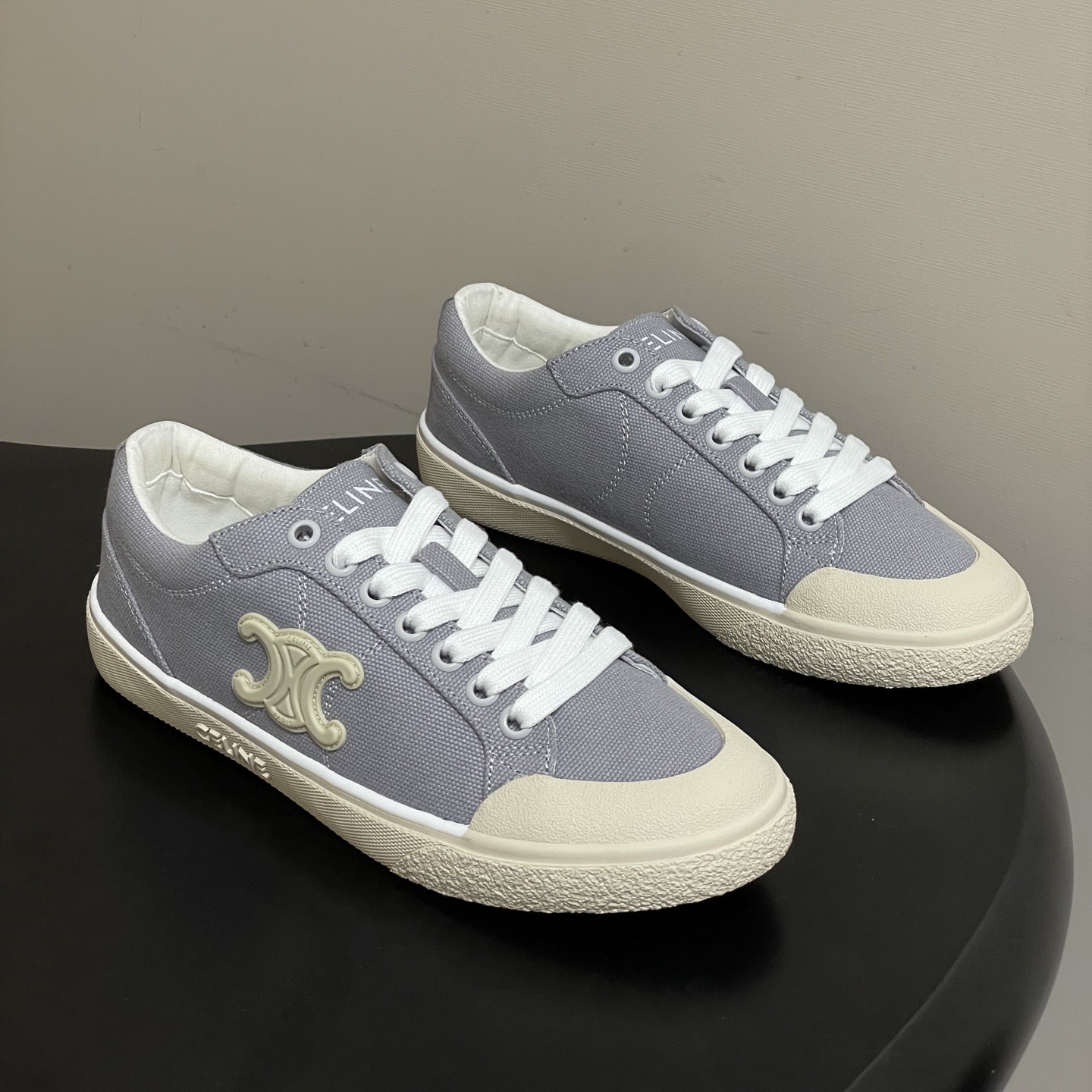 셀린느 트리오페 앨런 캔버스 여성 스니커즈