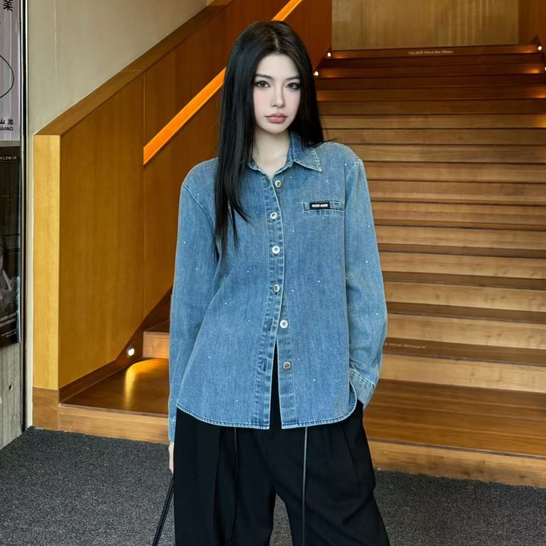 미우미우 여성 데님 셔츠