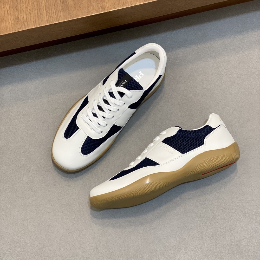 프라다 스피드락 레더 앤 메쉬 패브릭 남성 스니커즈