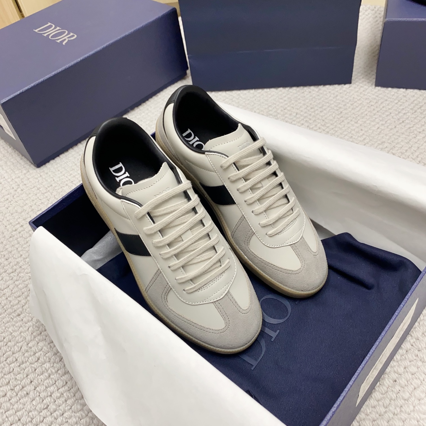 디올 B01 매치포인트 스니커즈 남녀공용