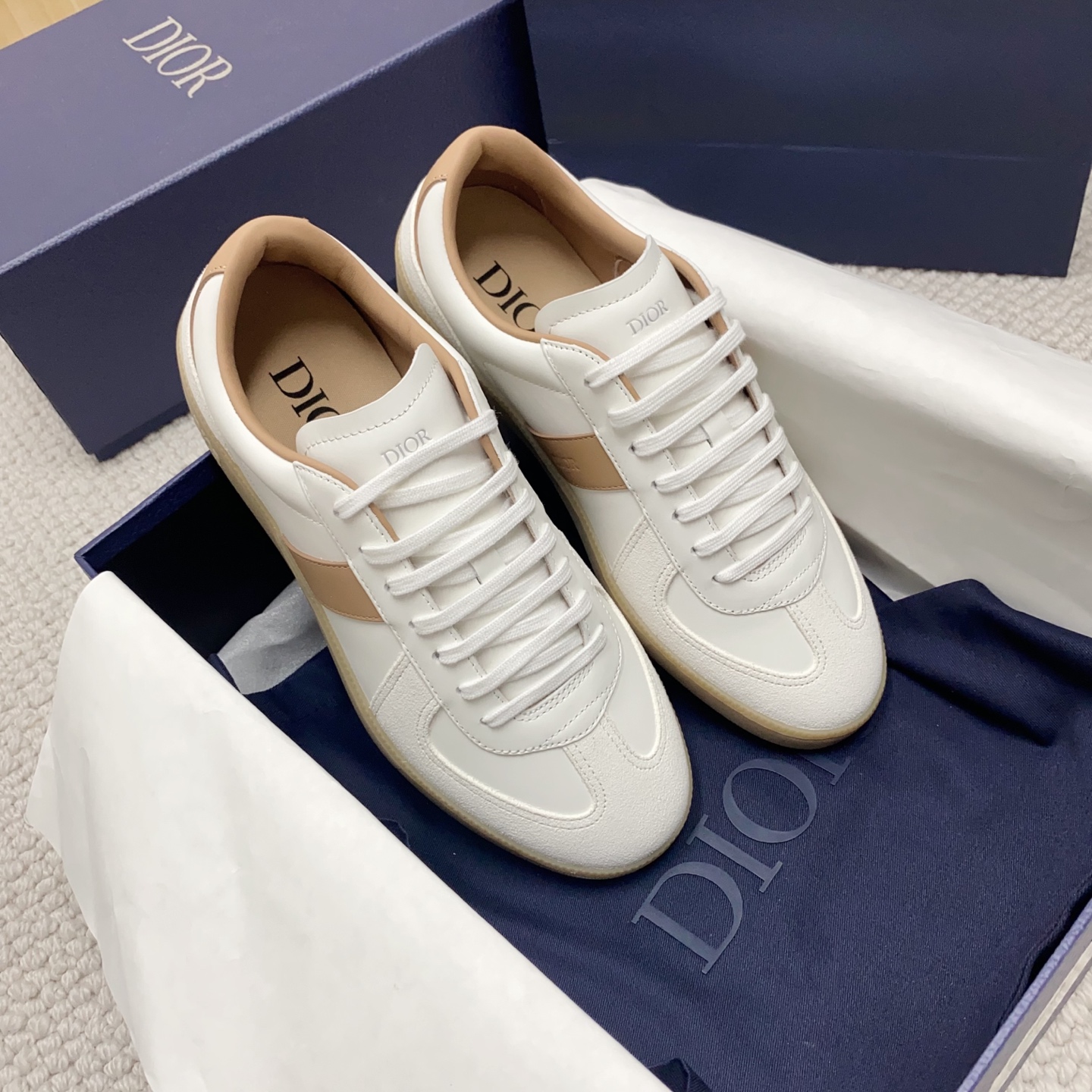 디올 B01 매치포인트 스니커즈 남녀공용