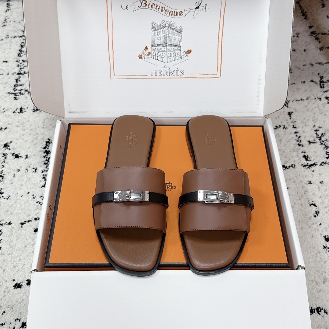 에르메스 줄리아 샌들 슬리퍼