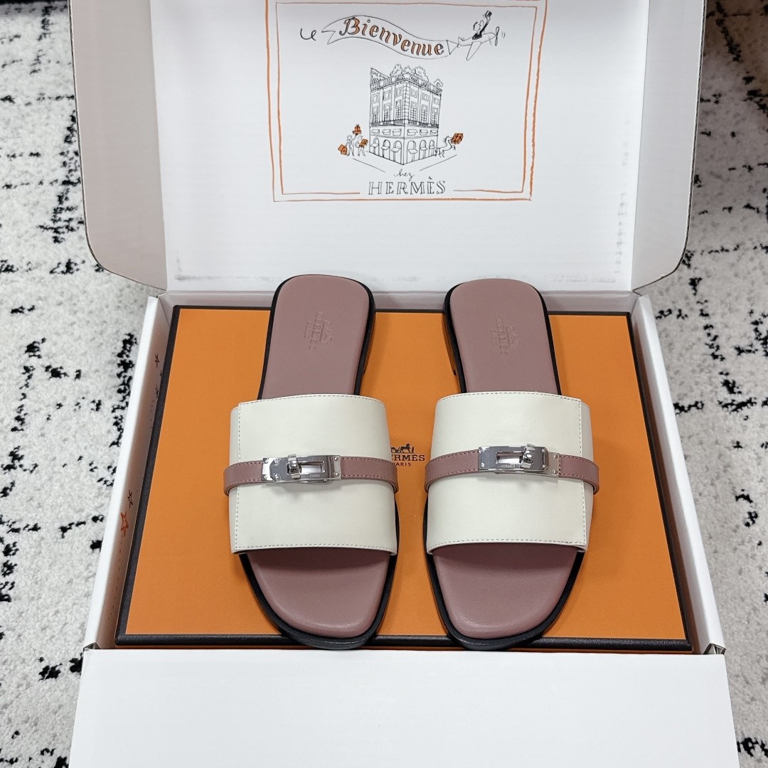 에르메스 줄리아 샌들 슬리퍼